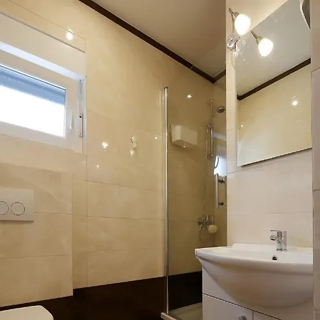 In Near Sea Lejlighed Šilo