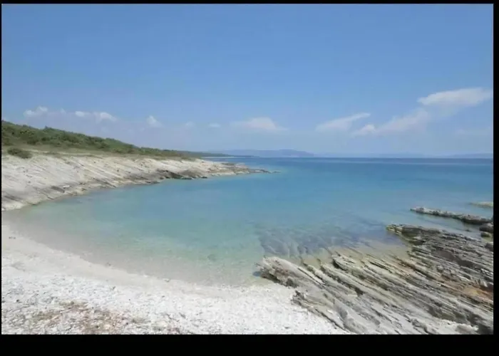 Apartment In Near Sea Šilo