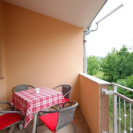 Exquisite In Ilo With Balcony *